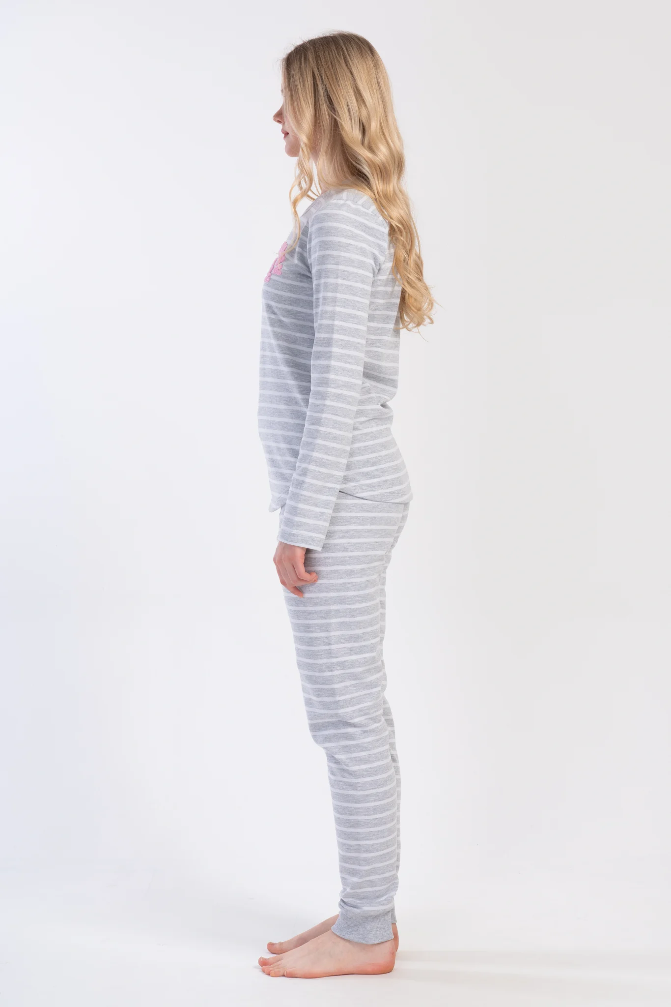 PIŻAMA DAMSKA ocieplana model: 4030170000 (S, M, L, XL) - obrazek 3