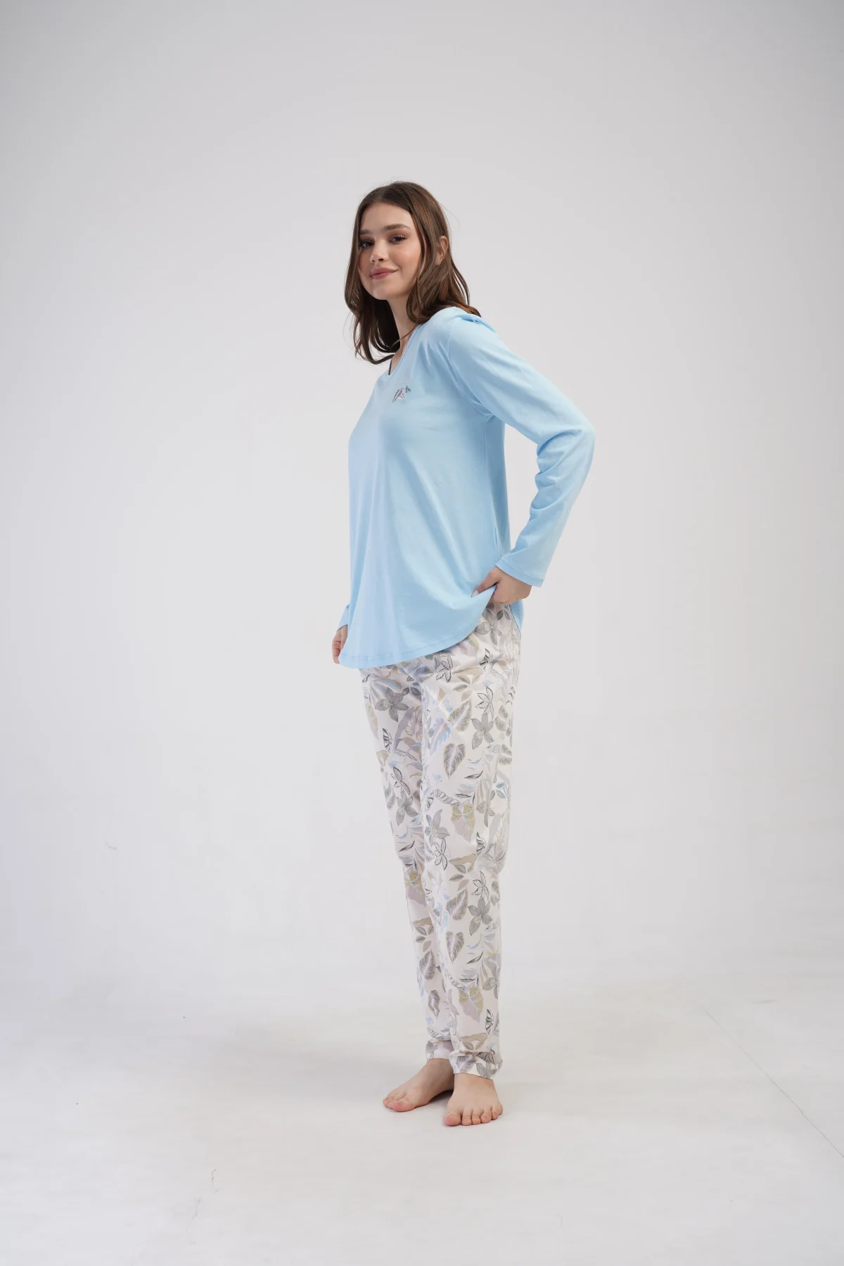 PIŻAMA DAMSKA model: 4100160446 (1XL, 2XL, 3XL, 4XL) - obrazek 4
