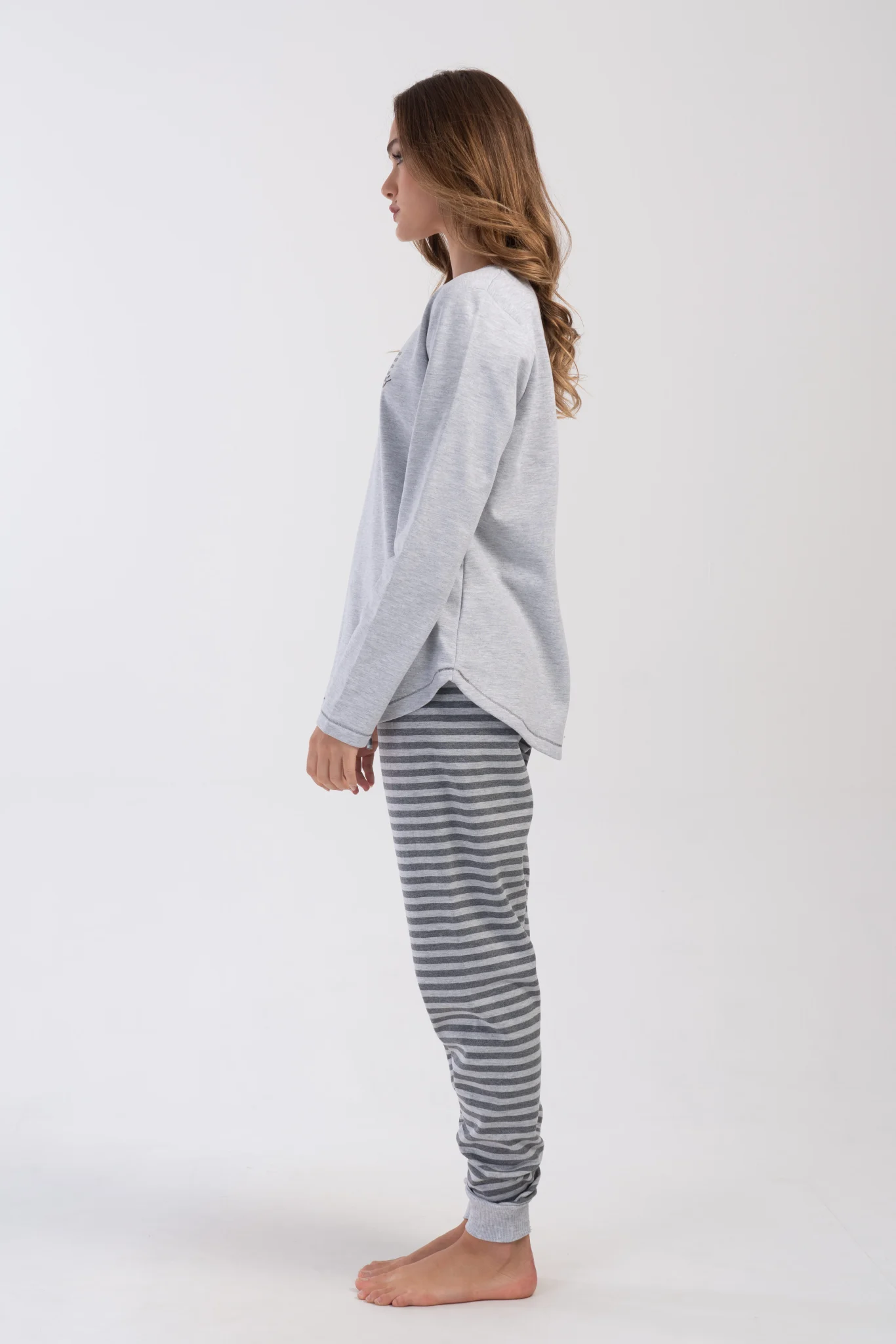 PIŻAMA DAMSKA ocieplana model: 4030340000 (1XL, 2XL, 3XL, 4XL) - obrazek 3