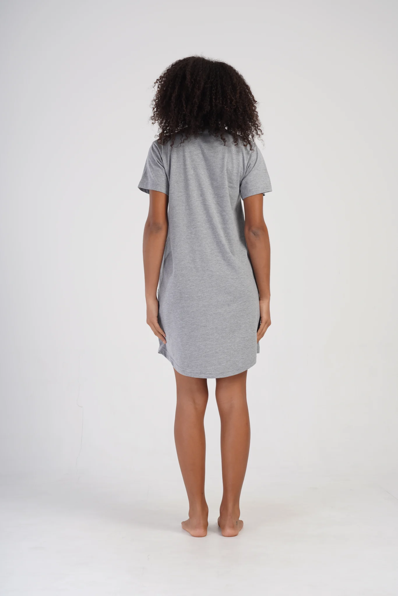 KOSZULA NOCNA DAMSKA model: 4070700000 (M, L, XL, XXL) - obrazek 2