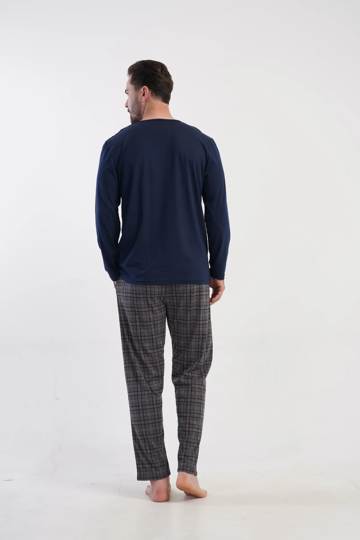 PIŻAMA MĘSKA model: 5031042082 (5XL, 6XL, 7XL) - obrazek 2